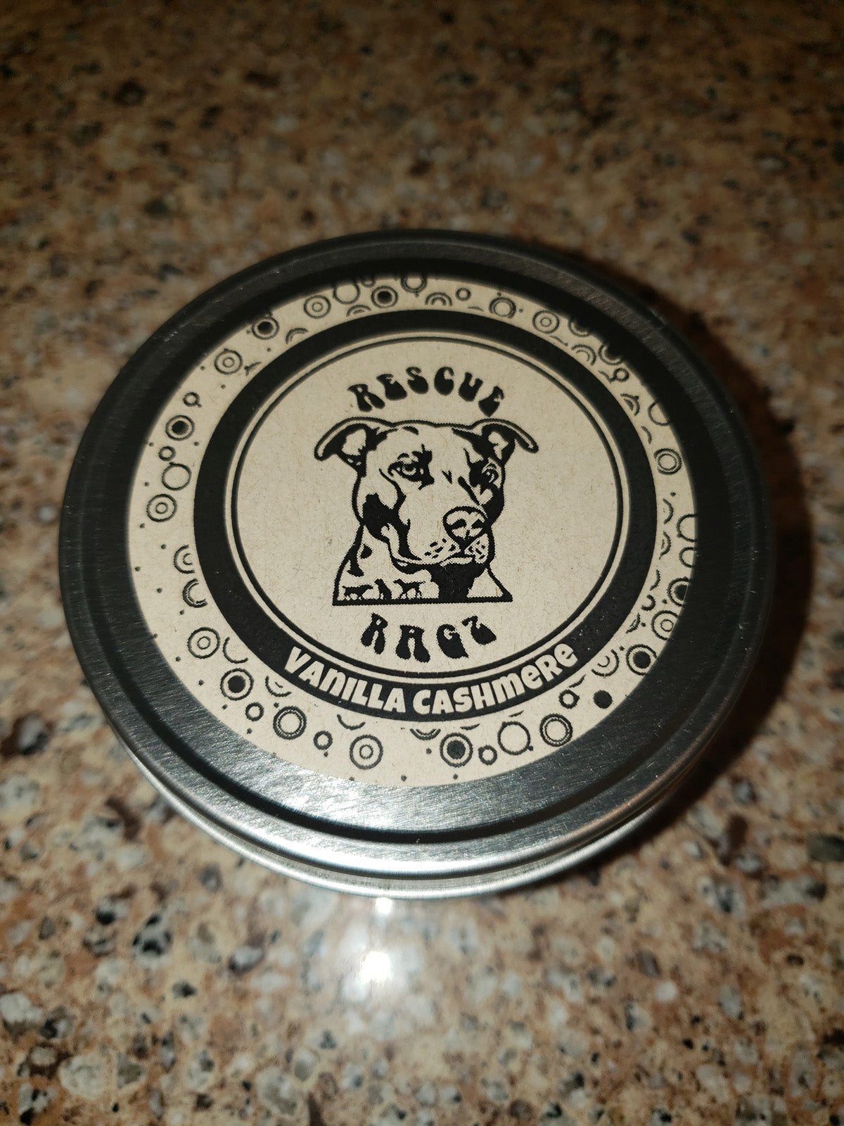 RESCUE RAGZ VANILLA CASHMERE SOY CANDLE